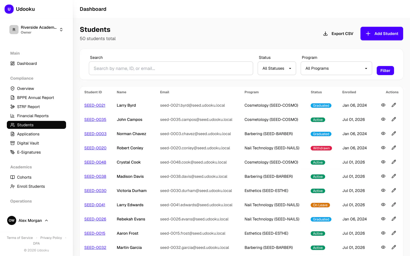 The Udooku student roster, showing student ID, name, program and lifecycle status